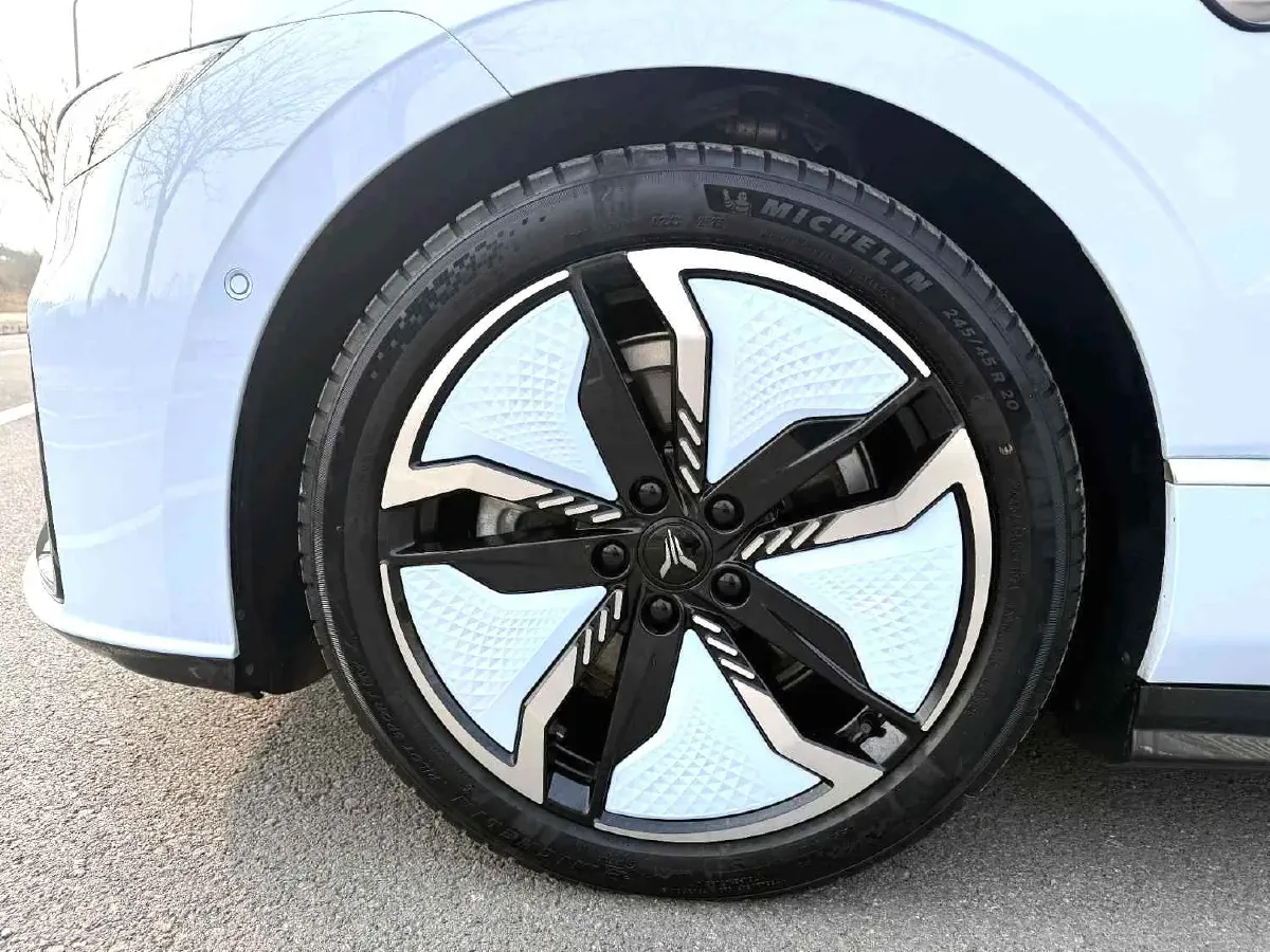 2023 Voyah ZhuiGuang BEV 82.11KWH,autocango,china used car exporter,china ev exporter,chinese used car exporter,chinese used ev exporter