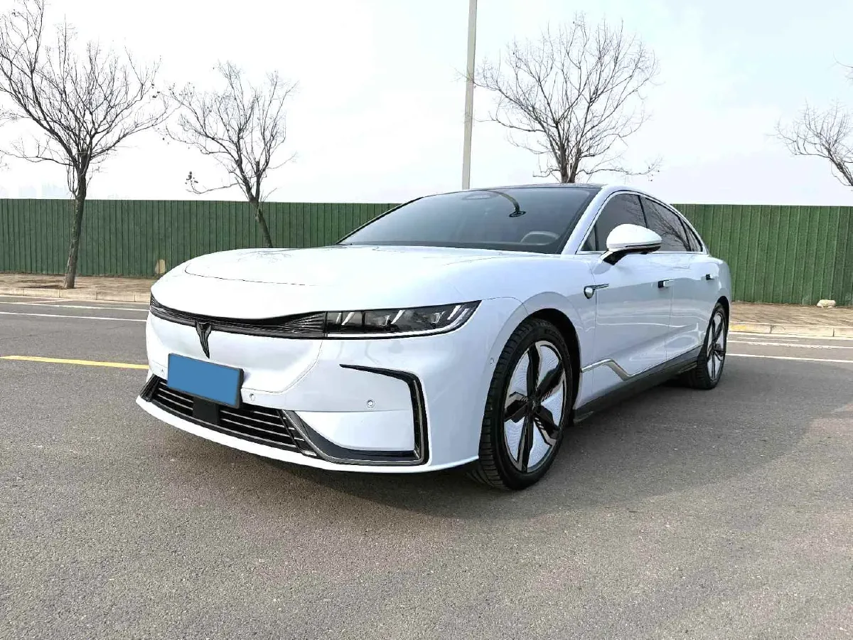 2023 Voyah ZhuiGuang BEV 82.11KWH,autocango,china used car exporter,china ev exporter,chinese used car exporter,chinese used ev exporter