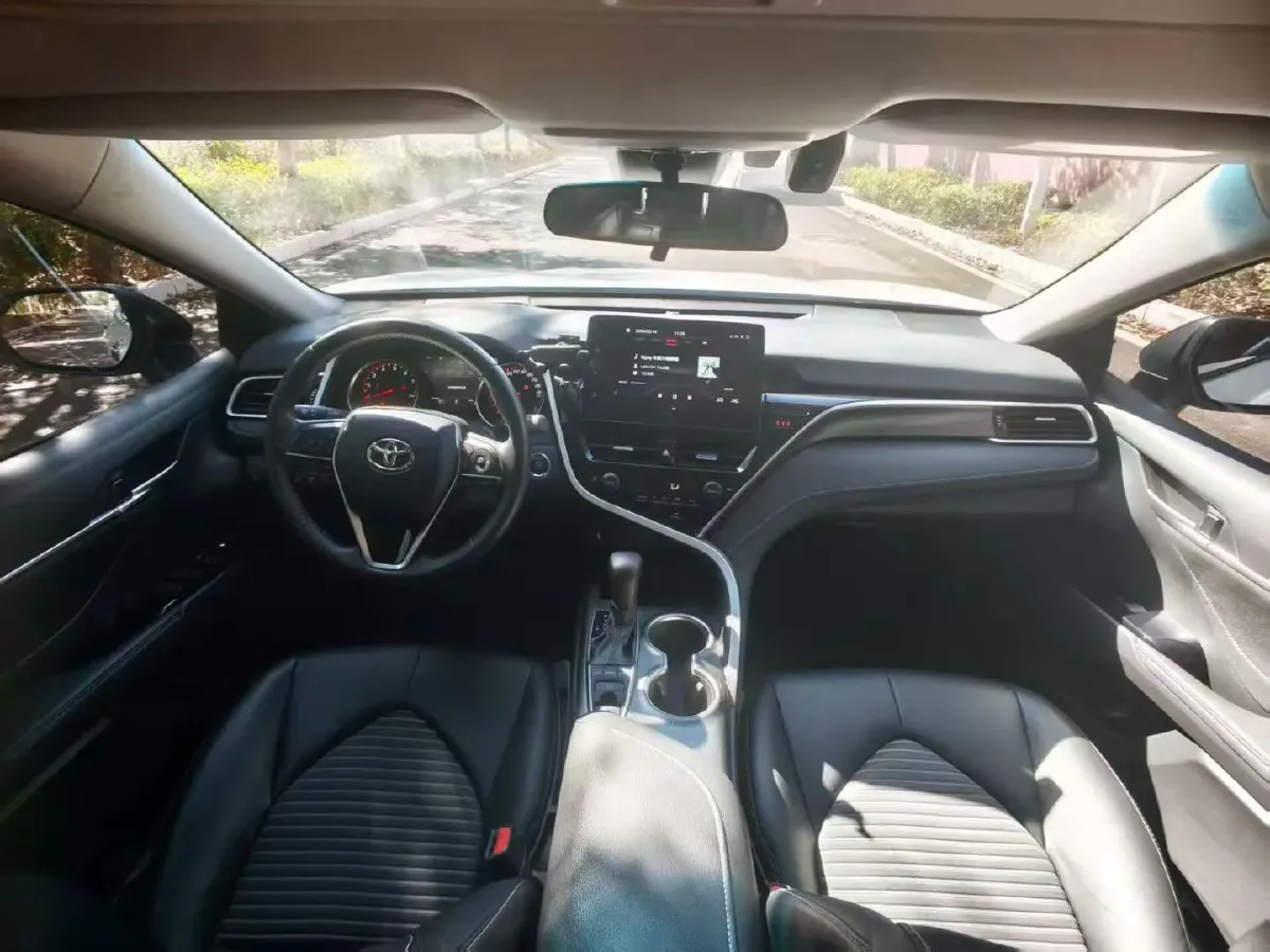 2022 Toyota Camry 2.0L 178HP L4 CVT,autocango,china used car exporter,china ev exporter,chinese used car exporter,chinese used ev exporter