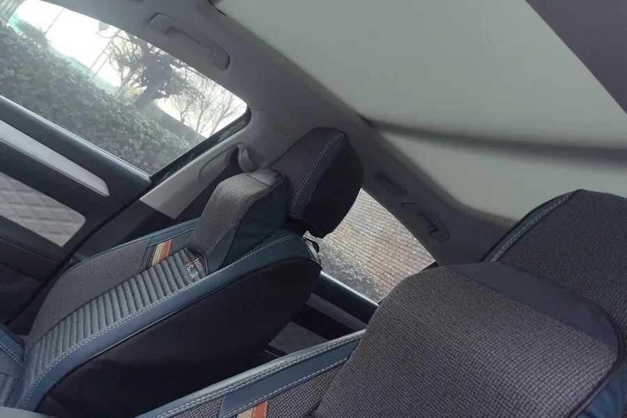 2023 Volkswagen Magotan 2.0T 186HP L4 7DCT,autocango,china used car exporter,china ev exporter,chinese used car exporter,chinese used ev exporter