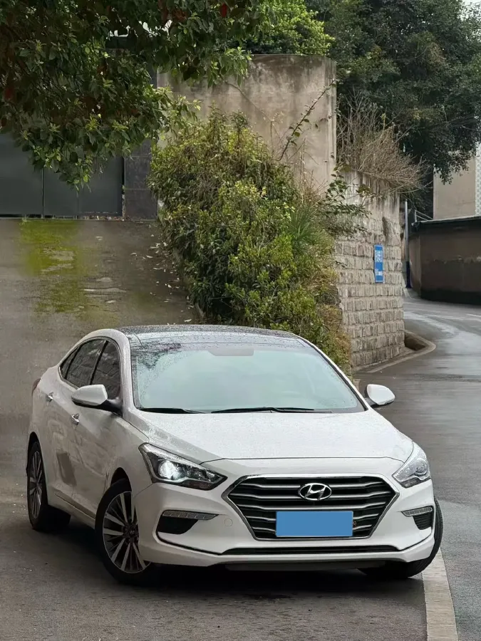 2017 Hyundai Mistra 1.8L 143HP L4 6AT,autocango,china used car exporter,china ev exporter,chinese used car exporter,chinese used ev exporter