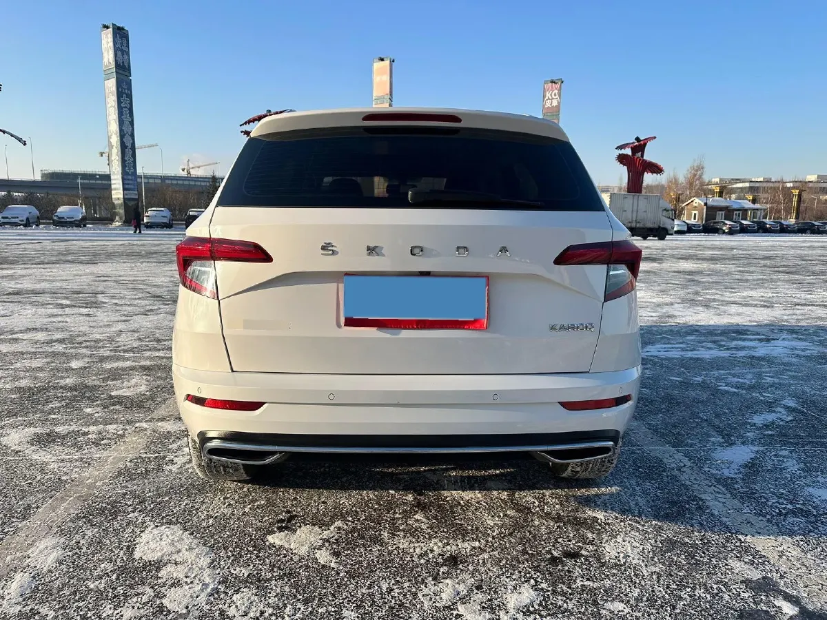 2022 Skoda Karoq 1.4T 150HP L4 7DCT,autocango,china used car exporter,china ev exporter,chinese used car exporter,chinese used ev exporter