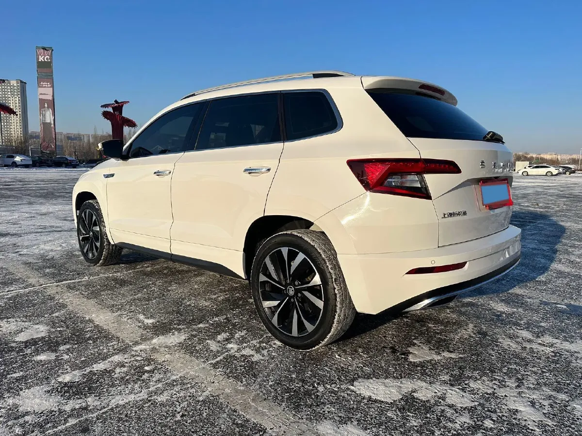 2022 Skoda Karoq 1.4T 150HP L4 7DCT,autocango,china used car exporter,china ev exporter,chinese used car exporter,chinese used ev exporter