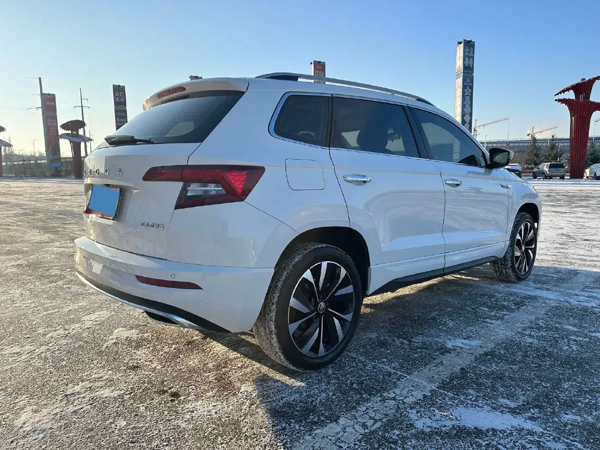 2022 Skoda Karoq 1.4T 150HP L4 7DCT,autocango,china used car exporter,china ev exporter,chinese used car exporter,chinese used ev exporter