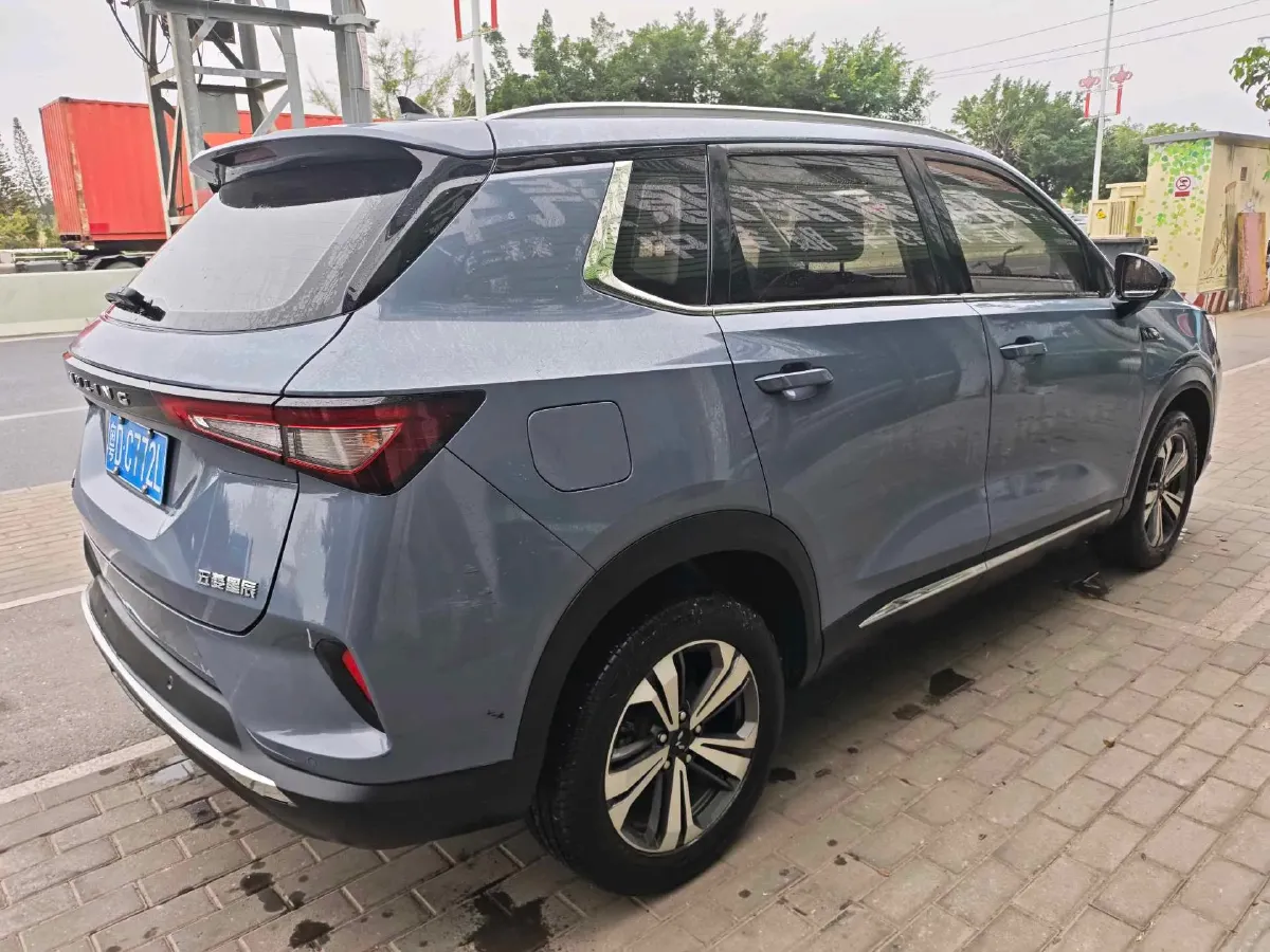 2021 WuLing XingChen 1.5T 147HP L4 6MT,autocango,china used car exporter,china ev exporter,chinese used car exporter,chinese used ev exporter