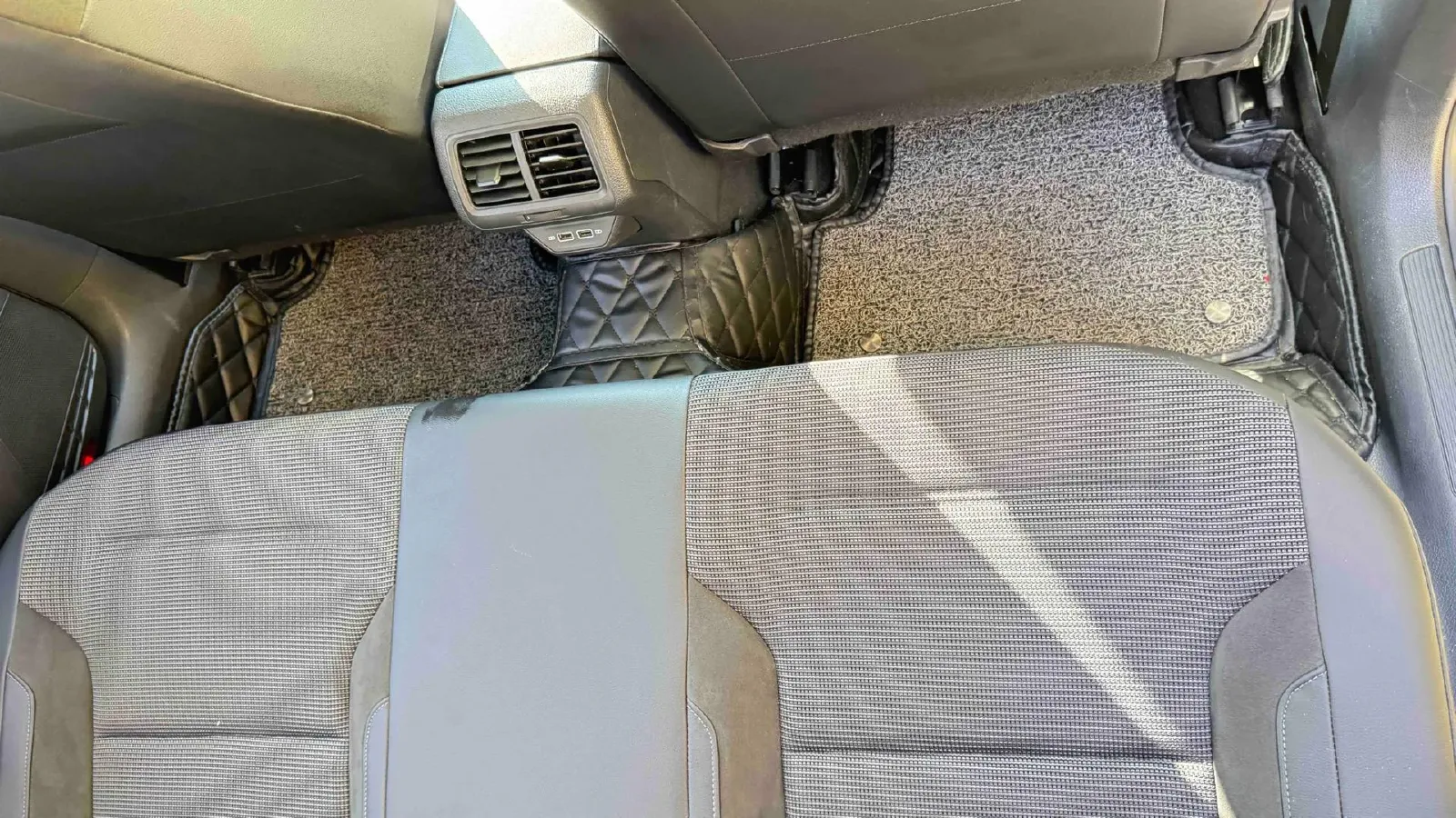 2020 Volkswagen Golf 1.4T 150HP L4 7DCT,autocango,china used car exporter,china ev exporter,chinese used car exporter,chinese used ev exporter