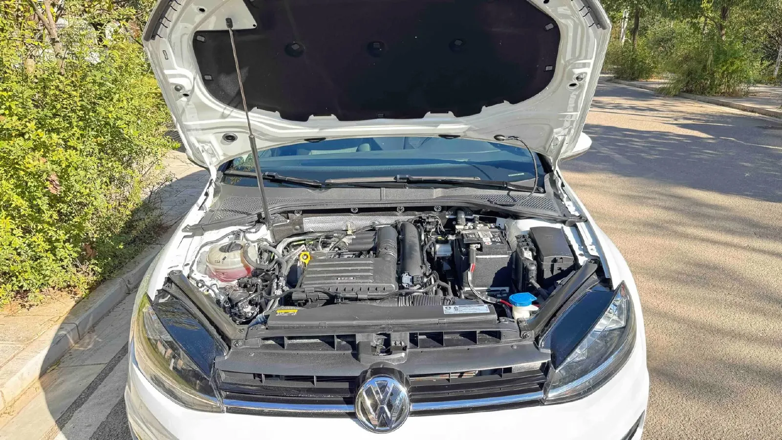 2020 Volkswagen Golf 1.4T 150HP L4 7DCT,autocango,china used car exporter,china ev exporter,chinese used car exporter,chinese used ev exporter