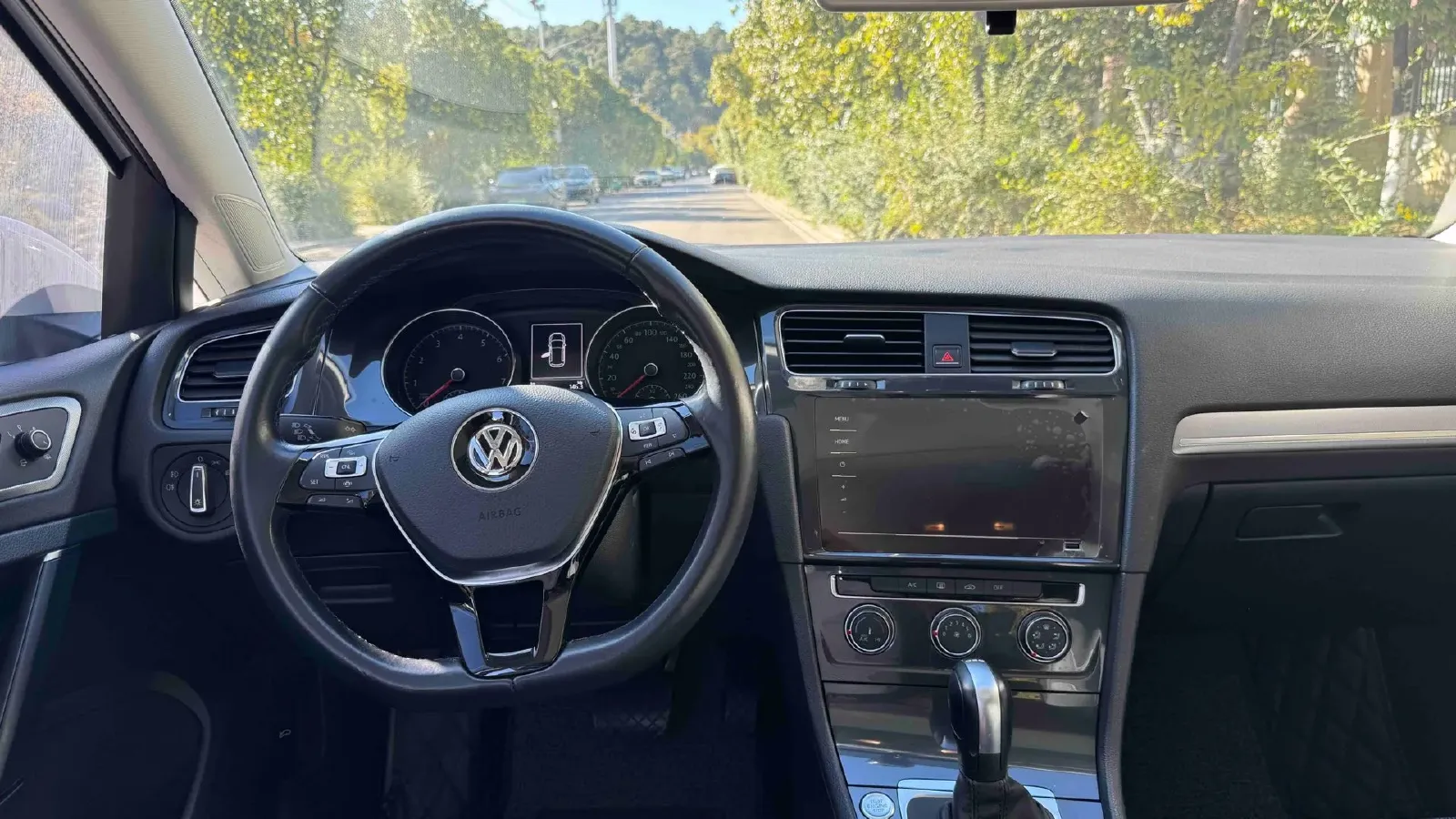 2020 Volkswagen Golf 1.4T 150HP L4 7DCT,autocango,china used car exporter,china ev exporter,chinese used car exporter,chinese used ev exporter