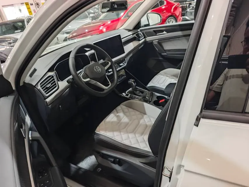 2026 Volkswagen Tayron 1.5T 160HP L4 7DCT,autocango,china used car exporter,china ev exporter,chinese used car exporter,chinese used ev exporter