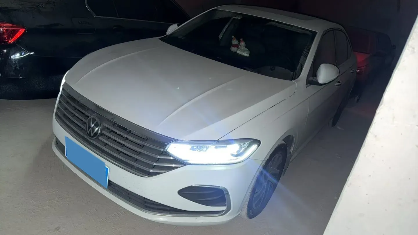 2023 Volkswagen Lavida 1.5L 113HP L4 6AT,autocango,china used car exporter,china ev exporter,chinese used car exporter,chinese used ev exporter