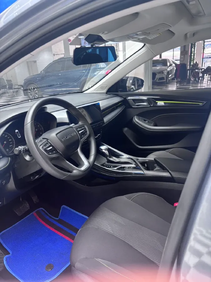 2021 Roewe i5 1.5L 120HP L4 CVT,autocango,china used car exporter,china ev exporter,chinese used car exporter,chinese used ev exporter