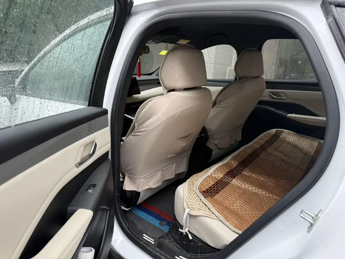 2025 BYD Qin Plus 1.5L 101HP L4 E-CVT PHEV 7.68KWH,autocango,china used car exporter,china ev exporter,chinese used car exporter,chinese used ev exporter