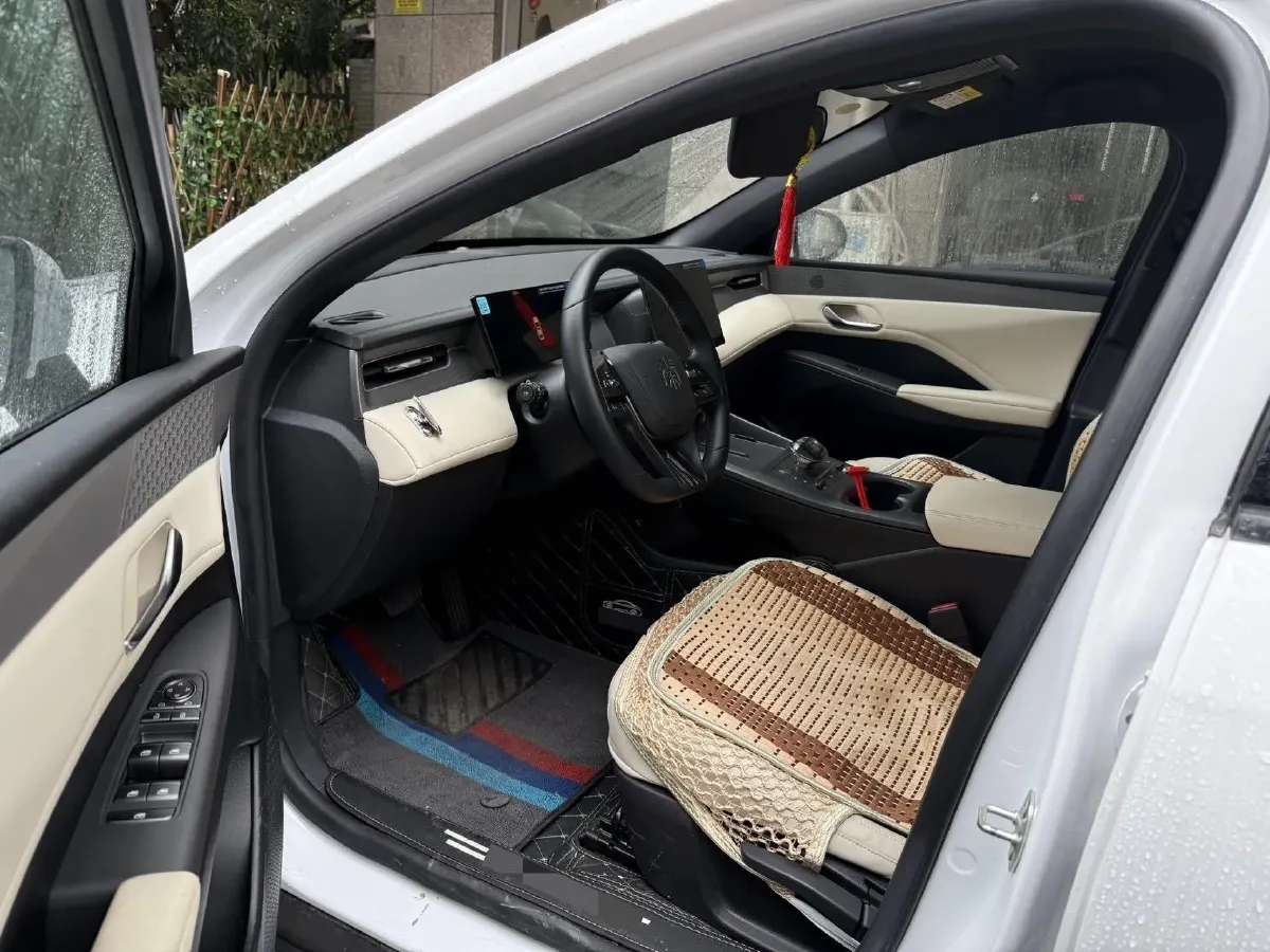 2025 BYD Qin Plus 1.5L 101HP L4 E-CVT PHEV 7.68KWH,autocango,china used car exporter,china ev exporter,chinese used car exporter,chinese used ev exporter
