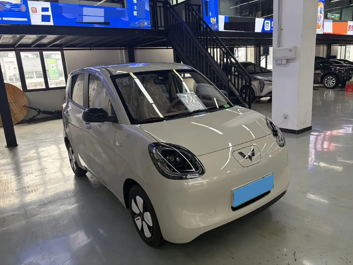 2025 WuLing HongGuang MINI EV BEV 16.2KWH,autocango,china used car exporter,china ev exporter,chinese used car exporter,chinese used ev exporter