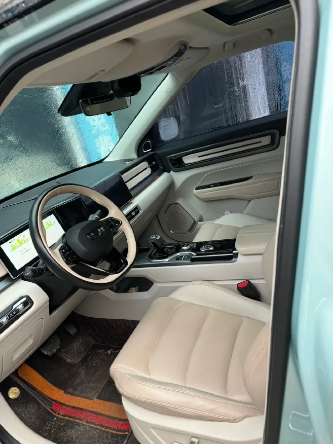 2023 Geely ICON 1.5T 181HP L4 7DCT,autocango,china used car exporter,china ev exporter,chinese used car exporter,chinese used ev exporter