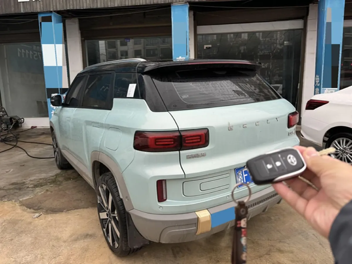 2023 Geely ICON 1.5T 181HP L4 7DCT,autocango,china used car exporter,china ev exporter,chinese used car exporter,chinese used ev exporter