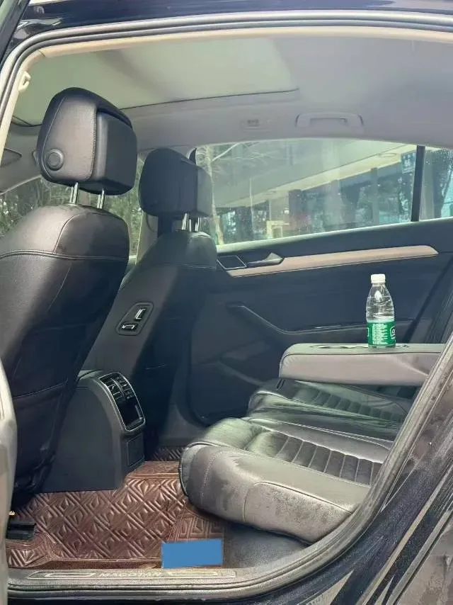 2018 Volkswagen Magotan 1.8T 180HP L4 7DCT,autocango,china used car exporter,china ev exporter,chinese used car exporter,chinese used ev exporter