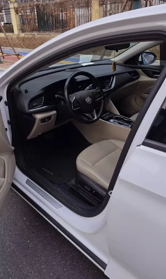 2020 Buick Regal 1.5T 169HP L4 9AT,autocango,china used car exporter,china ev exporter,chinese used car exporter,chinese used ev exporter