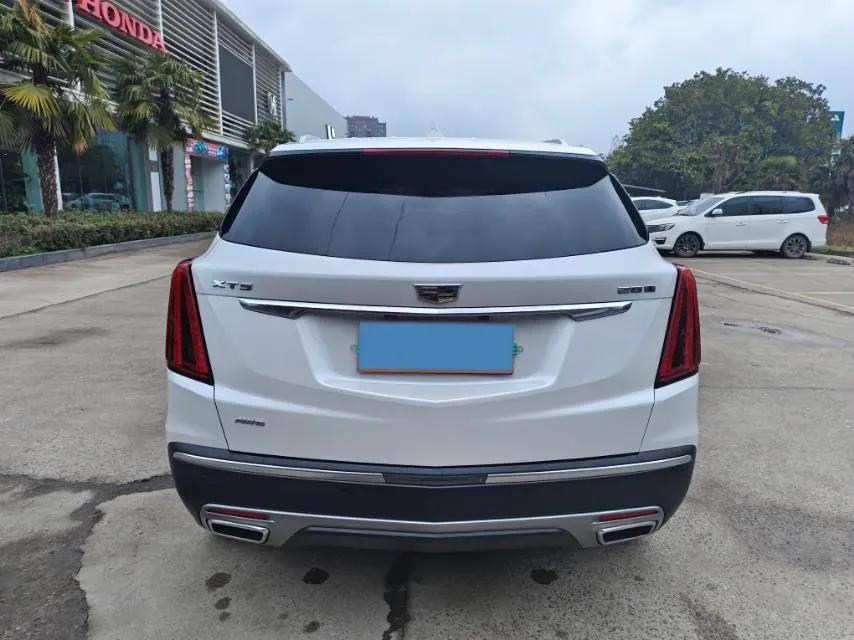 2020 Cadillac XT5 2.0T 237HP L4 9AT,autocango,china used car exporter,china ev exporter,chinese used car exporter,chinese used ev exporter