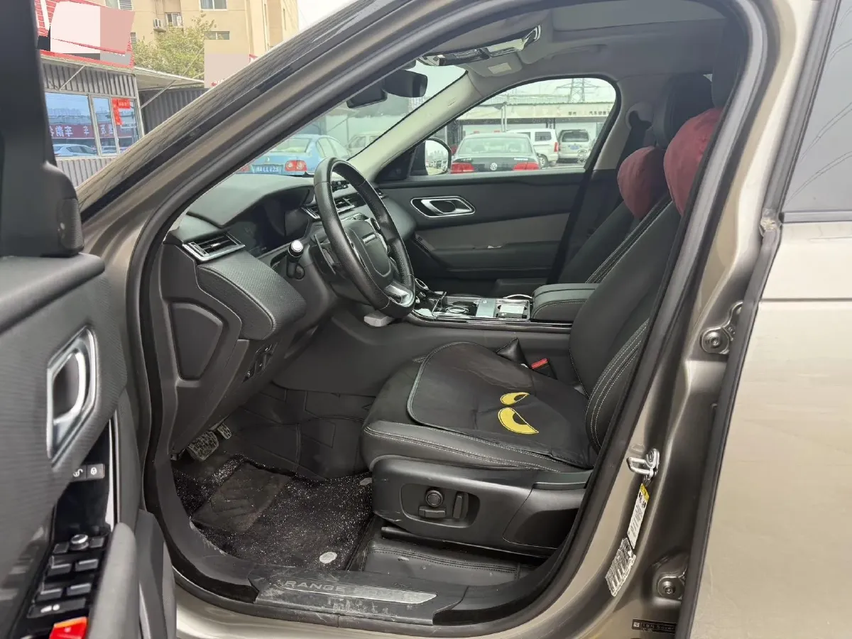 2020 Land Rover Range Rover Velar 2.0T 250HP L4 8AT,autocango,china used car exporter,china ev exporter,chinese used car exporter,chinese used ev exporter