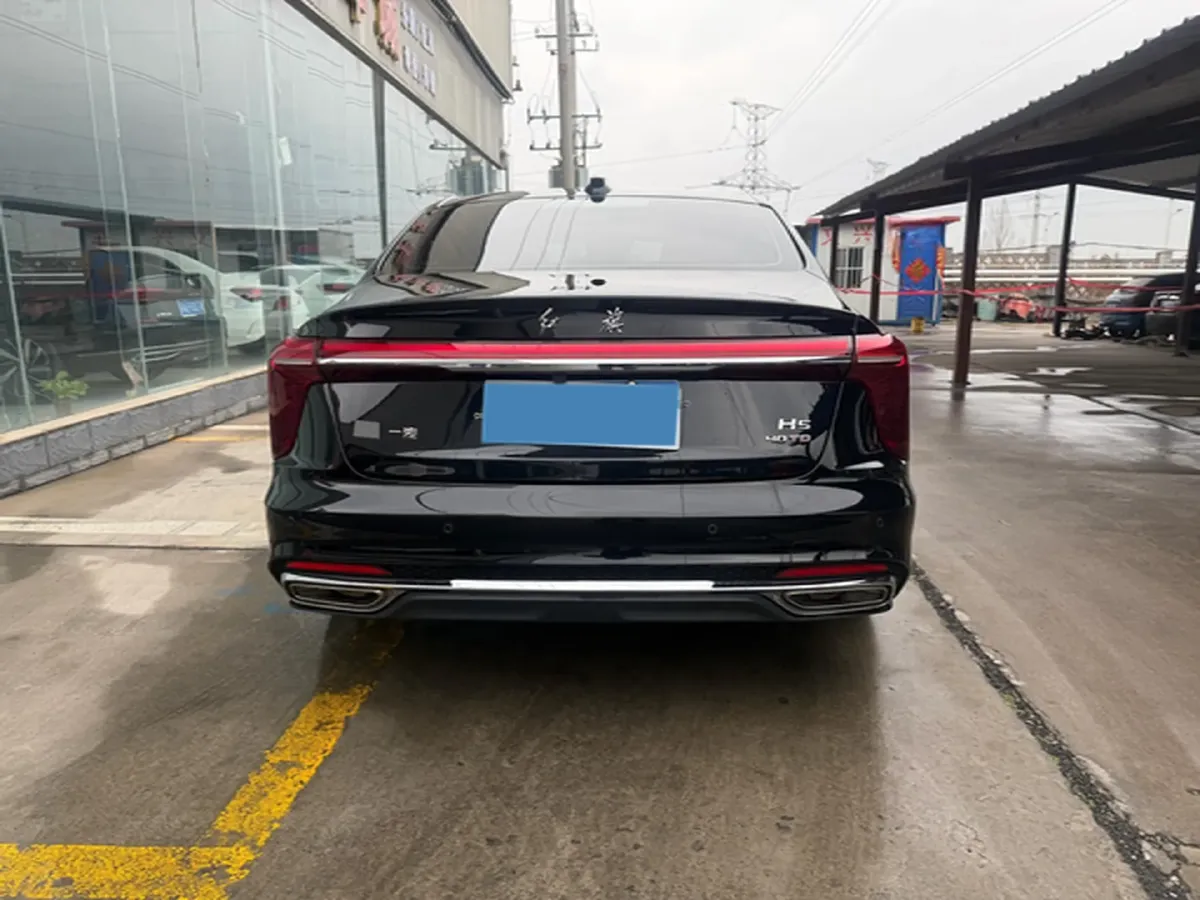 2024 HongQi H5 2.0T 224HP L4 8AT,autocango,china used car exporter,china ev exporter,chinese used car exporter,chinese used ev exporter