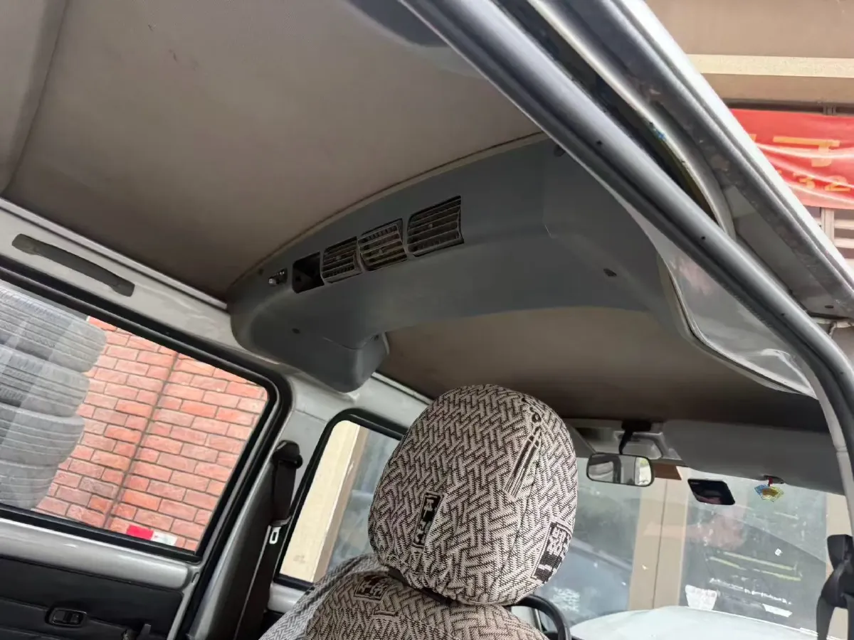 2021 WuLing RongGuang 1.5L 99HP L4 5MT,autocango,china used car exporter,china ev exporter,chinese used car exporter,chinese used ev exporter