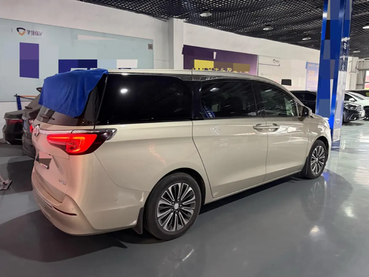 2020 Buick GL8 2.0T 237HP L4 9AT,autocango,china used car exporter,china ev exporter,chinese used car exporter,chinese used ev exporter