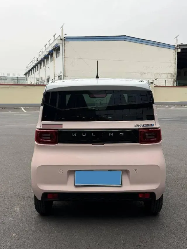 2021 WuLing HongGuang MINI EV BEV 9.3KWH,autocango,china used car exporter,china ev exporter,chinese used car exporter,chinese used ev exporter