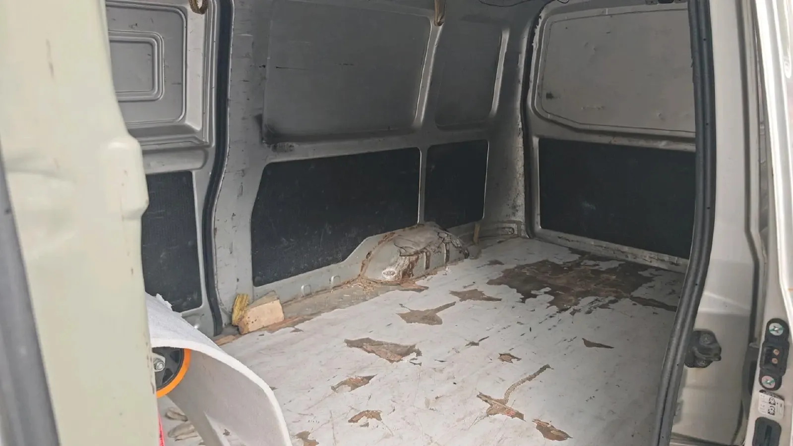 2020 WuLing EV50 BEV 43.2KWH,autocango,china used car exporter,china ev exporter,chinese used car exporter,chinese used ev exporter