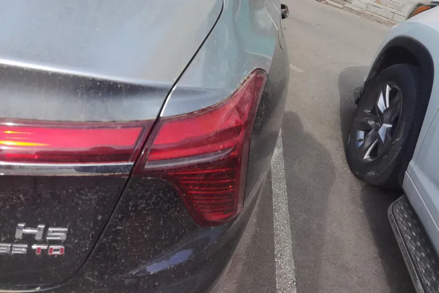 2025 HongQi H5 1.5T 169HP L4 7DCT,autocango,china used car exporter,china ev exporter,chinese used car exporter,chinese used ev exporter