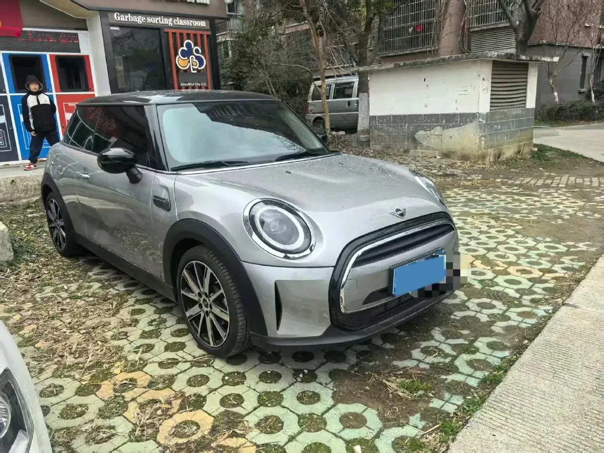 2023 MINI MINI 1.5T 136HP L3 7DCT,autocango,china used car exporter,china ev exporter,chinese used car exporter,chinese used ev exporter