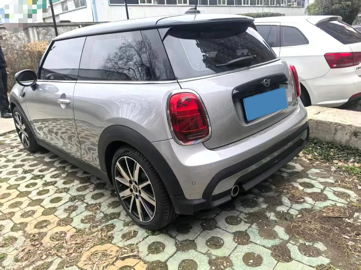 2023 MINI MINI 1.5T 136HP L3 7DCT,autocango,china used car exporter,china ev exporter,chinese used car exporter,chinese used ev exporter