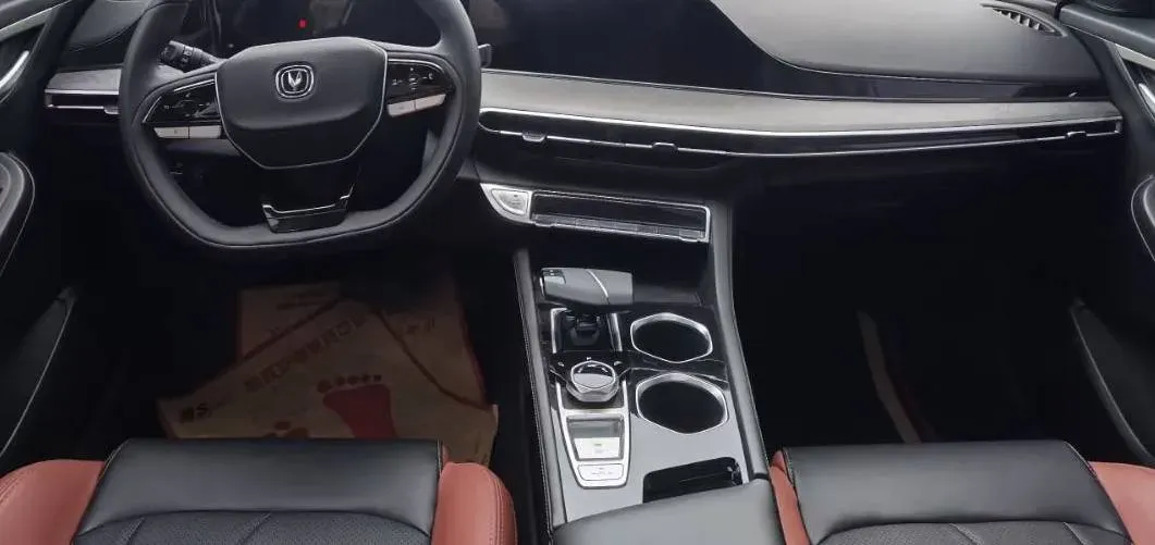 2021 ChangAn Eado 1.4T 160HP L4 7DCT,autocango,china used car exporter,china ev exporter,chinese used car exporter,chinese used ev exporter