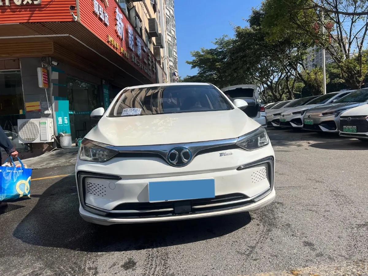 2019 BeiJing Auto EU5 BEV 50.8KWH,autocango,china used car exporter,china ev exporter,chinese used car exporter,chinese used ev exporter