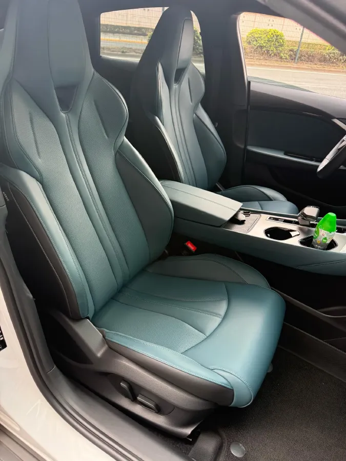 2025 MG 7 2.0T 261HP L4 9AT,autocango,china used car exporter,china ev exporter,chinese used car exporter,chinese used ev exporter