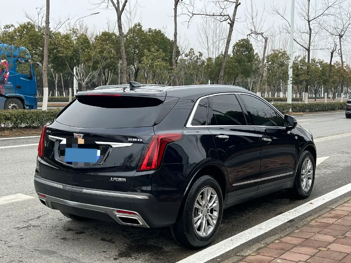 2021 Cadillac XT5 2.0T 237HP L4 9AT,autocango,china used car exporter,china ev exporter,chinese used car exporter,chinese used ev exporter