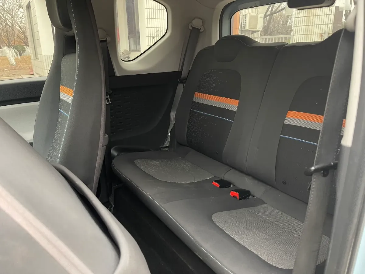 2020 WuLing HongGuang MINI EV BEV 9.3KWH,autocango,china used car exporter,china ev exporter,chinese used car exporter,chinese used ev exporter