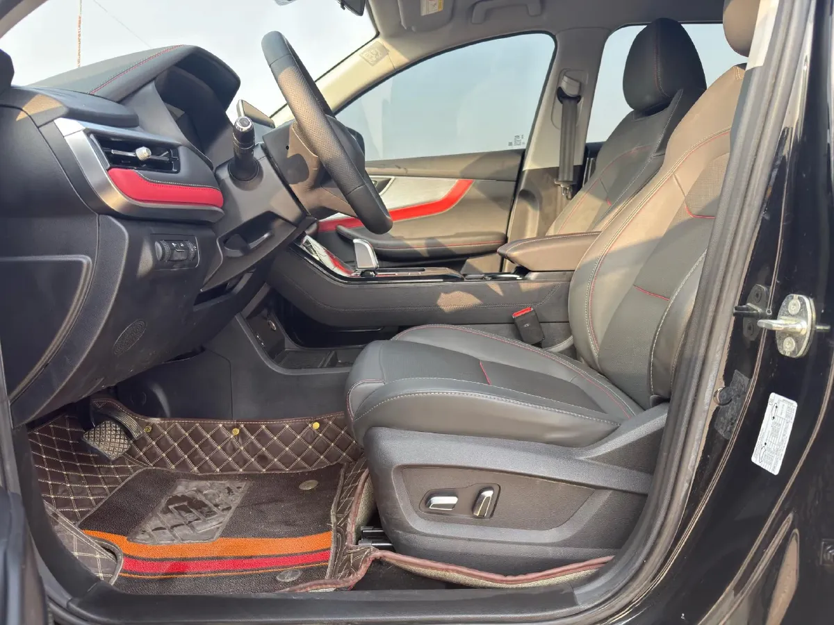 2022 Chery Tiggo 7 1.5T 156HP L4 CVT,autocango,china used car exporter,china ev exporter,chinese used car exporter,chinese used ev exporter