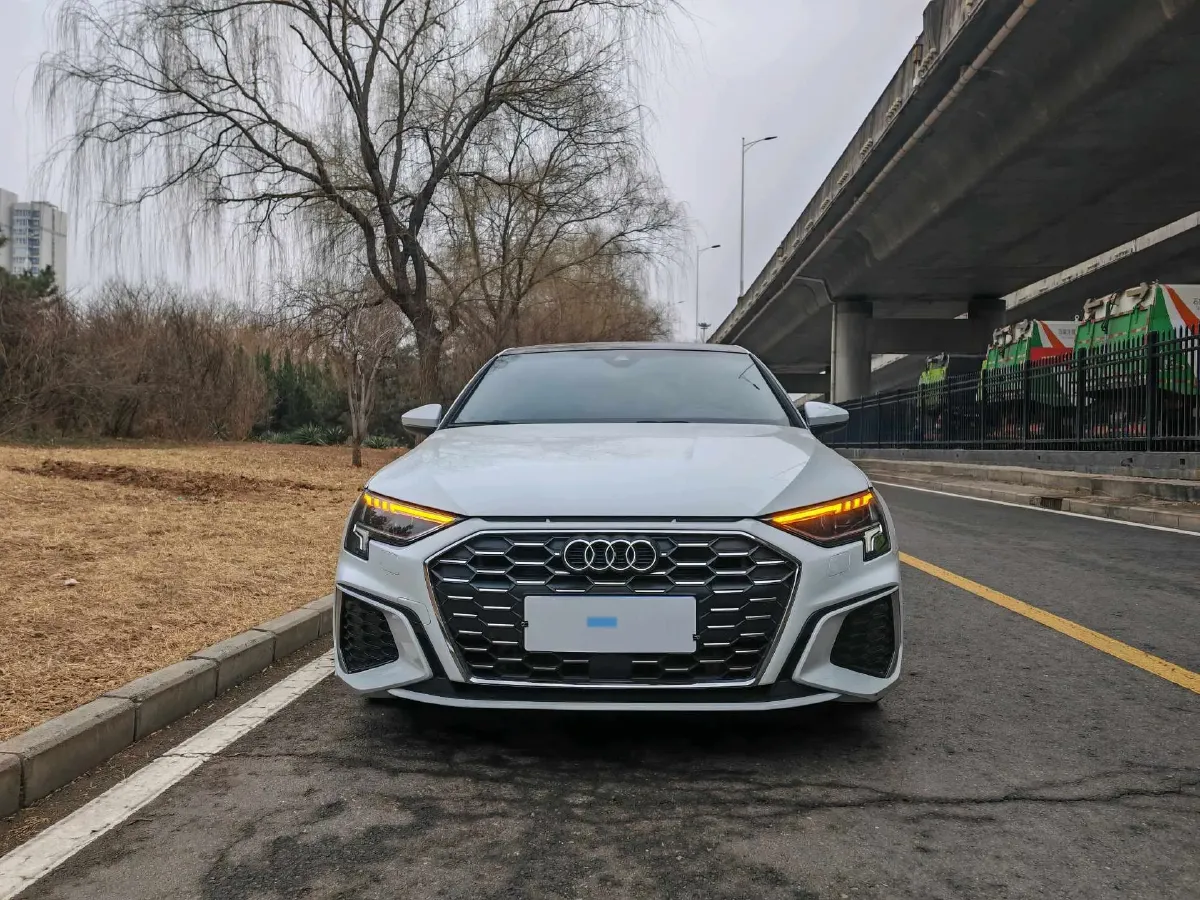 2024 Audi A3 1.4T 150HP L4 7DCT,autocango,china used car exporter,china ev exporter,chinese used car exporter,chinese used ev exporter