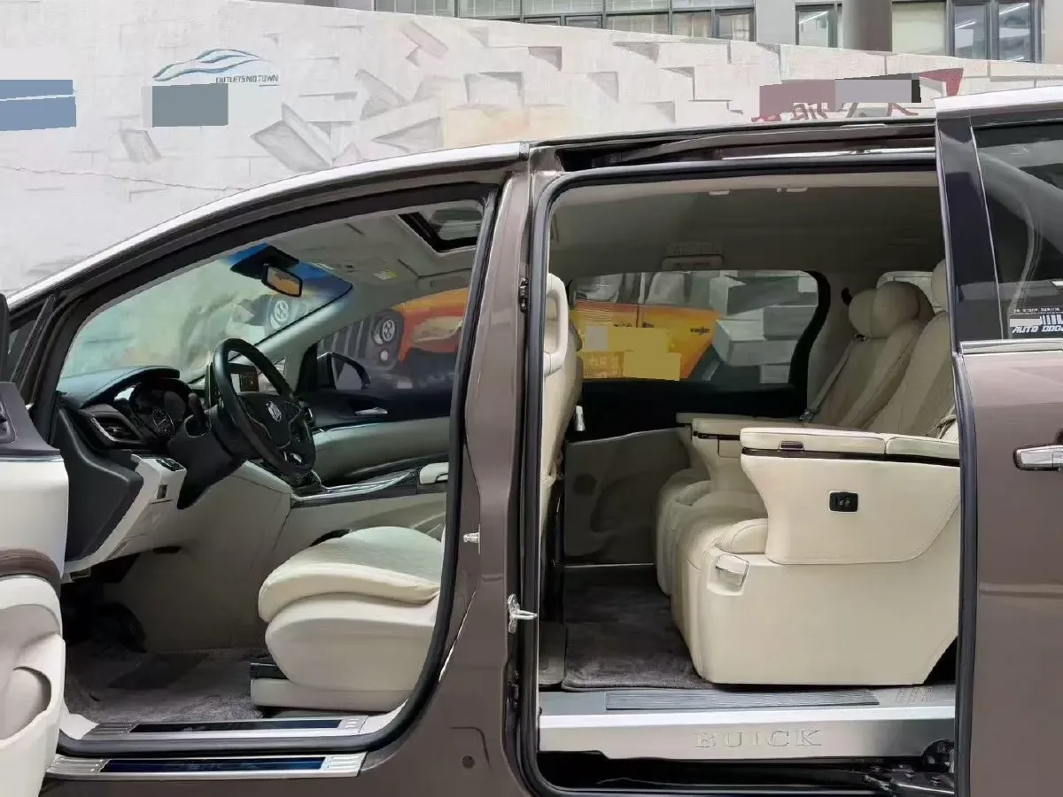 2022 Buick GL8 2.0T 237HP L4 9AT,autocango,china used car exporter,china ev exporter,chinese used car exporter,chinese used ev exporter