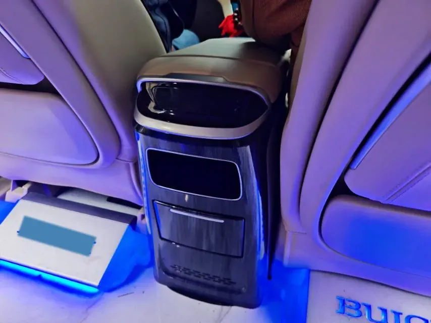 2023 Buick GL8 2.0T 237HP L4 9AT,autocango,china used car exporter,china ev exporter,chinese used car exporter,chinese used ev exporter