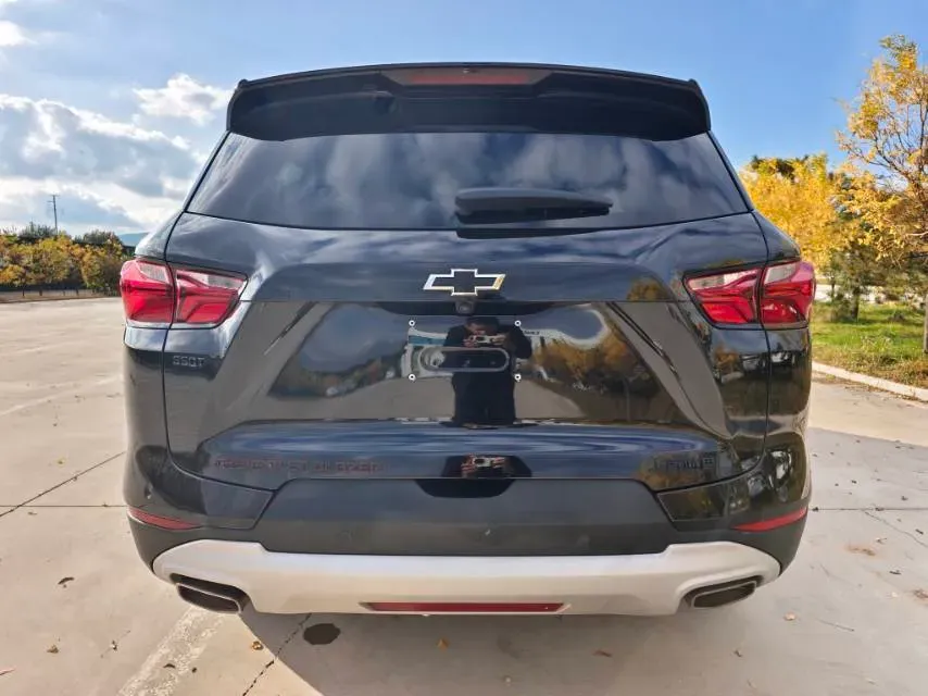 2020 Chevrolet Blazer 2.0T 237HP L4 9AT,autocango,china used car exporter,china ev exporter,chinese used car exporter,chinese used ev exporter