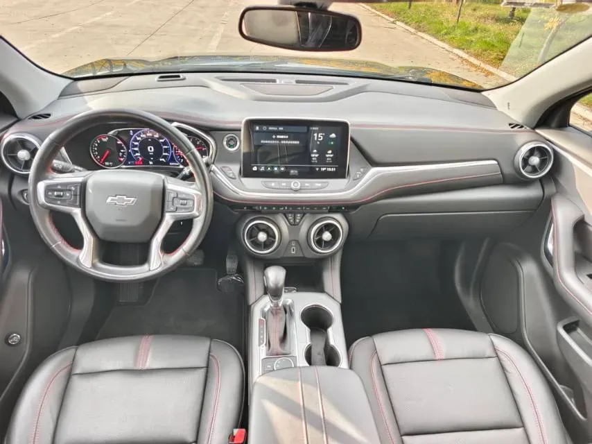 2020 Chevrolet Blazer 2.0T 237HP L4 9AT,autocango,china used car exporter,china ev exporter,chinese used car exporter,chinese used ev exporter