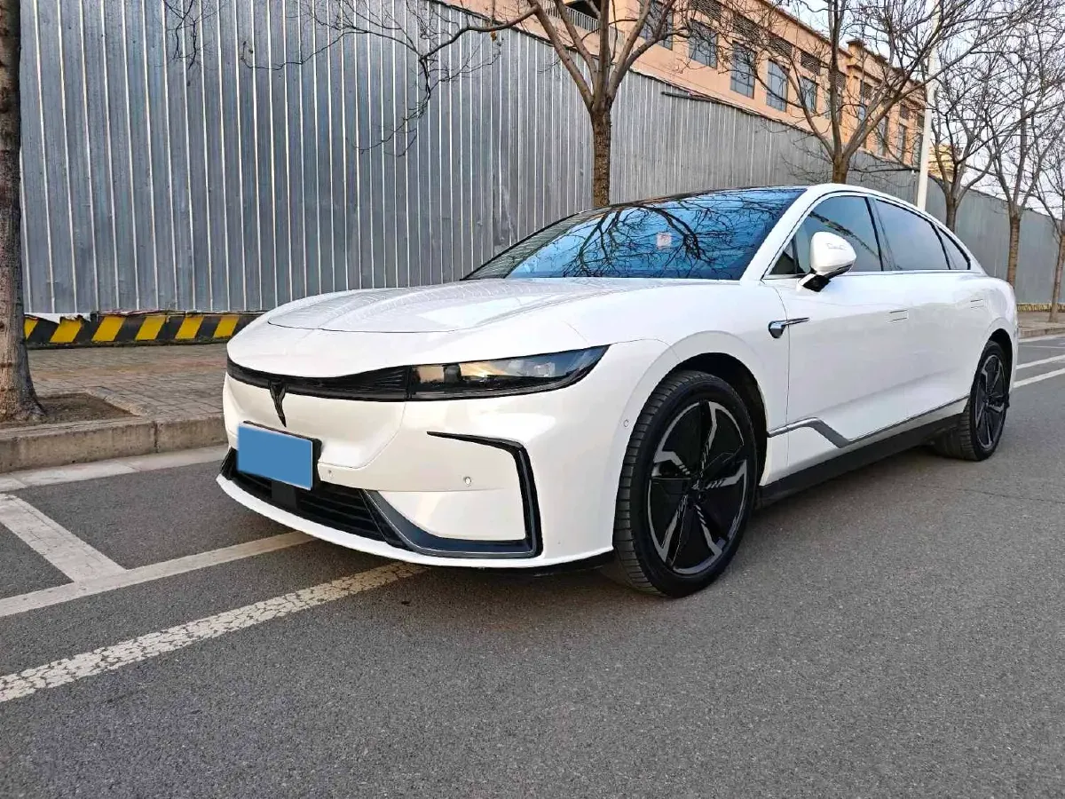 2023 Voyah ZhuiGuang BEV 82.11KWH,autocango,china used car exporter,china ev exporter,chinese used car exporter,chinese used ev exporter