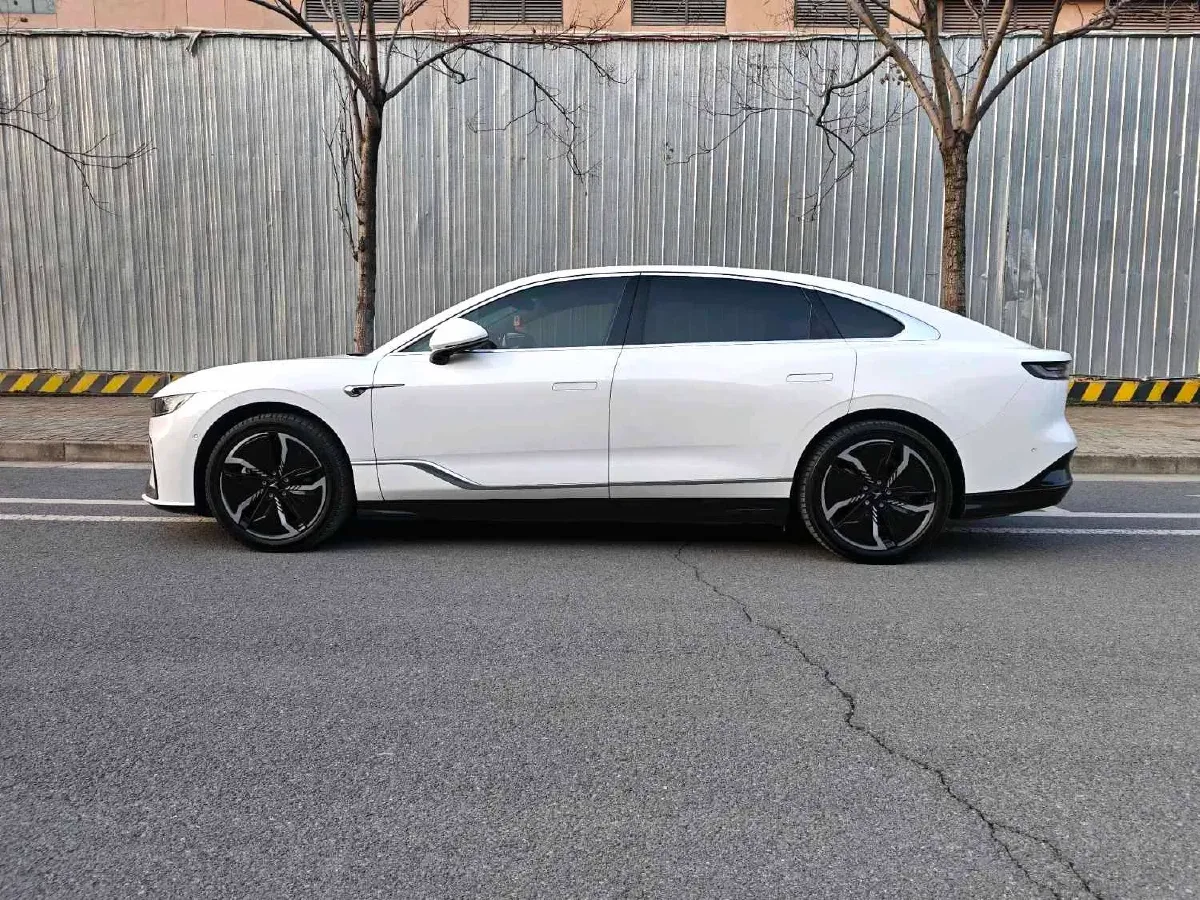 2023 Voyah ZhuiGuang BEV 82.11KWH,autocango,china used car exporter,china ev exporter,chinese used car exporter,chinese used ev exporter