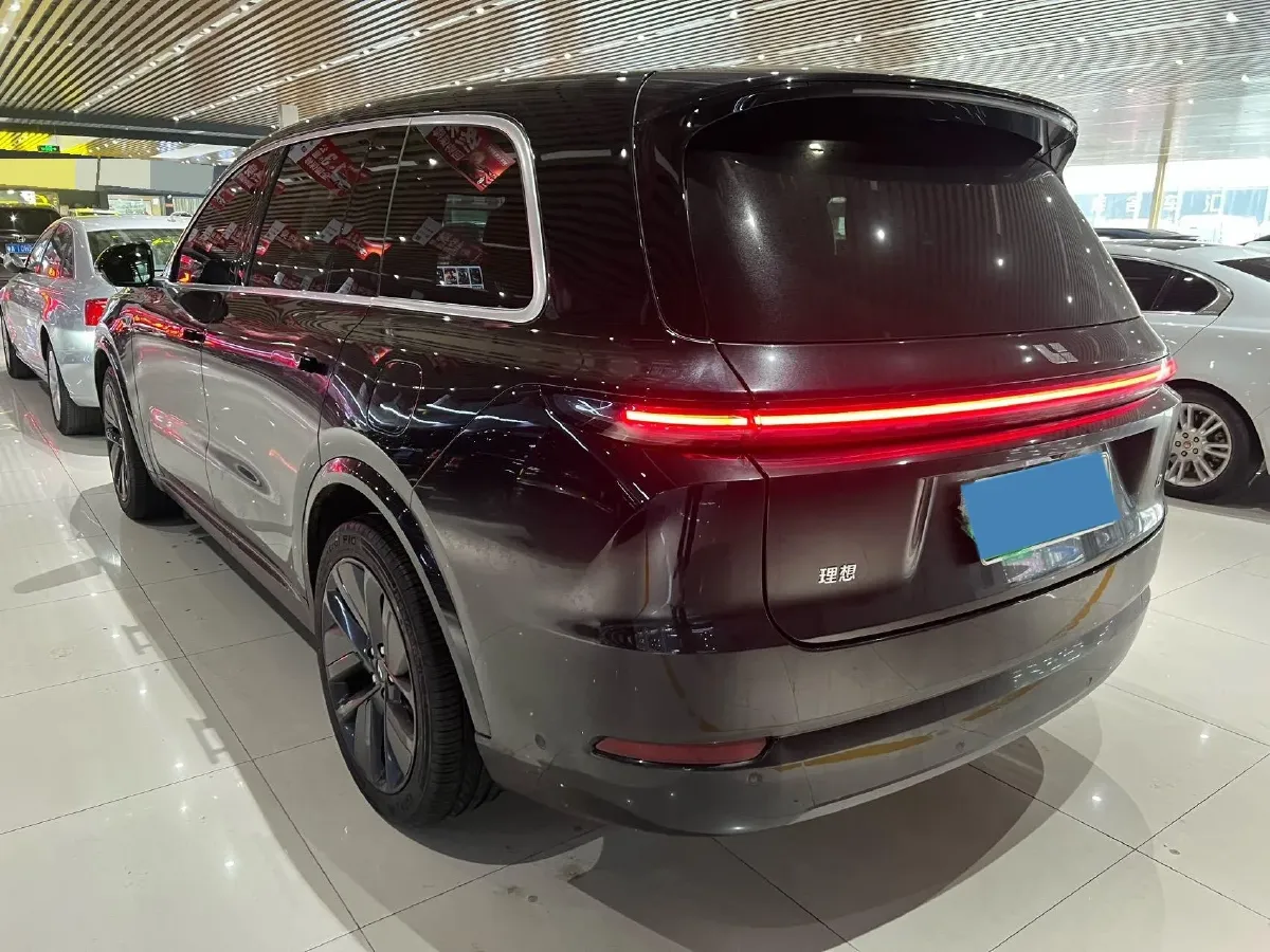 2022 Li L9 Range Extended 154HP REEV 42.6KWH,autocango,china used car exporter,china ev exporter,chinese used car exporter,chinese used ev exporter