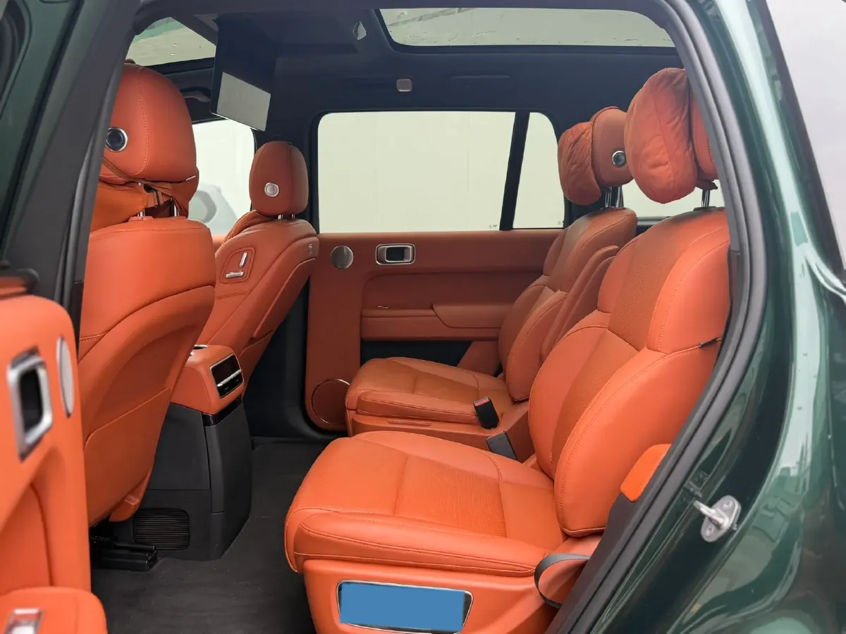 2022 Li L9 Range Extended 154HP REEV 42.6KWH,autocango,china used car exporter,china ev exporter,chinese used car exporter,chinese used ev exporter