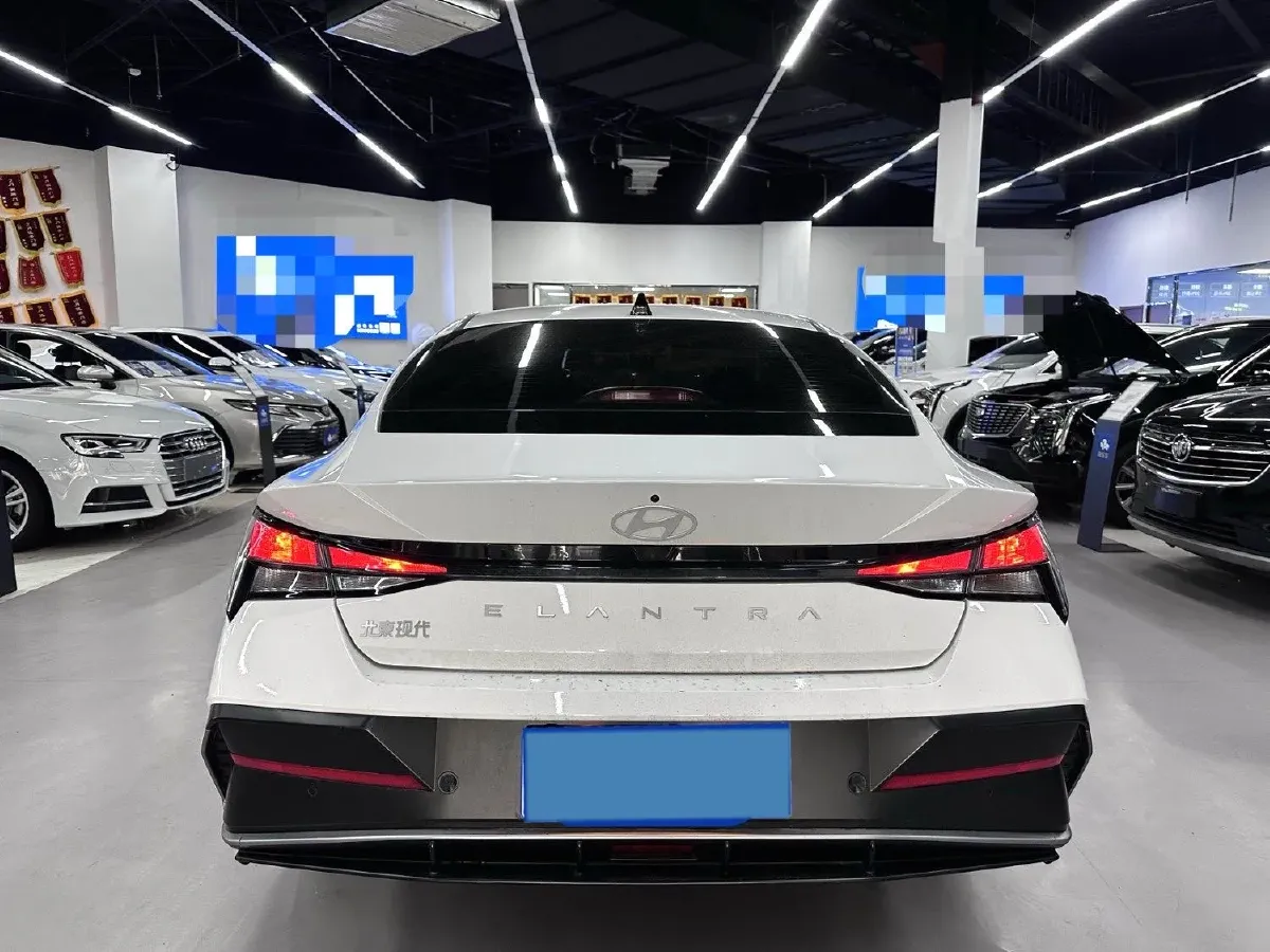 2023 Hyundai Elantra 1.5L 115HP L4 CVT,autocango,china used car exporter,china ev exporter,chinese used car exporter,chinese used ev exporter