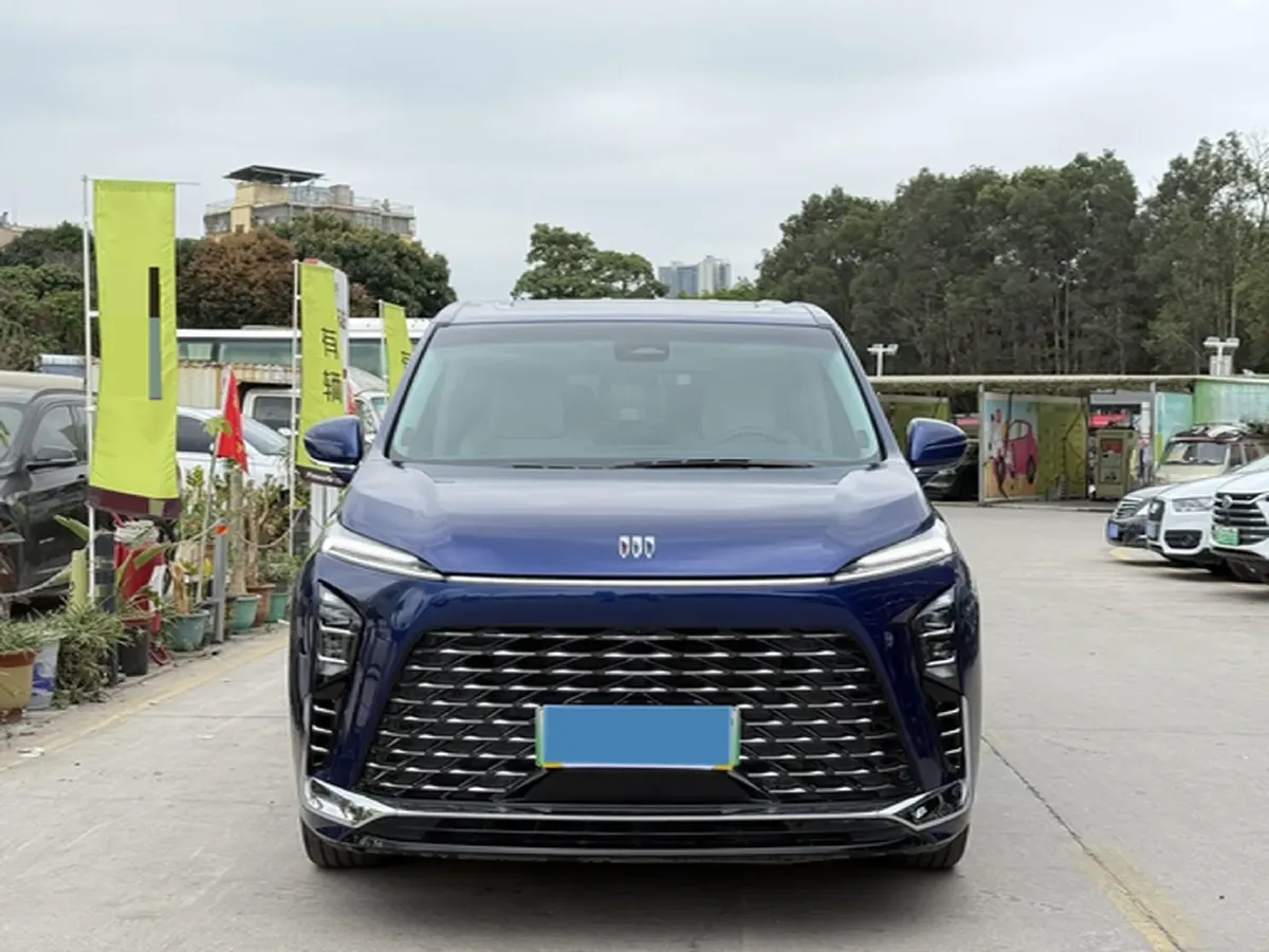 2024 Buick GL8 1.5T 180HP L4 2DHT PHEV 24.4KWH,autocango,china used car exporter,china ev exporter,chinese used car exporter,chinese used ev exporter