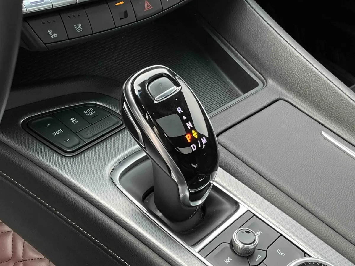 2023 Cadillac CT5 2.0T 237HP L4 10AT,autocango,china used car exporter,china ev exporter,chinese used car exporter,chinese used ev exporter